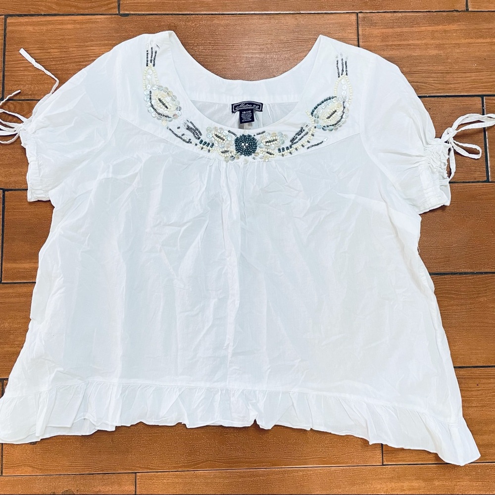 Metro 22 blouse white  size 18-20